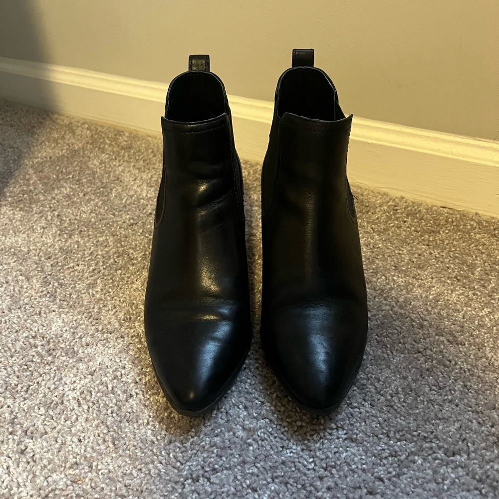 Steve Madden Black Leather Booties